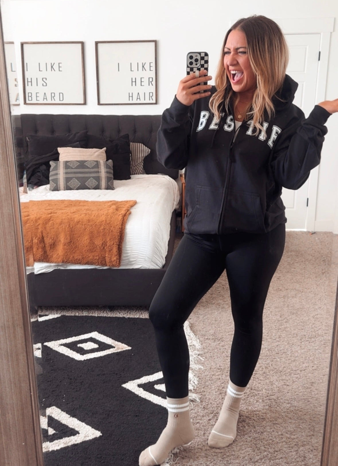 Official Bestie ZIPPER HOODIE